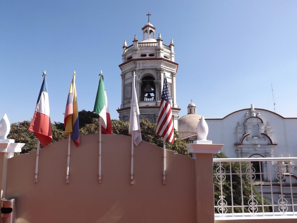 Hotel Colonial トルヒーリョ エクステリア 写真